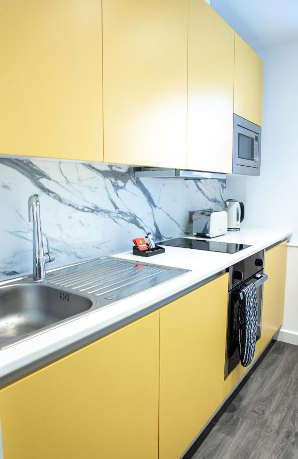 Bells Court Studios - Sheffield City Centre, Opulent Living Serviced Accommodation Zewnętrze zdjęcie